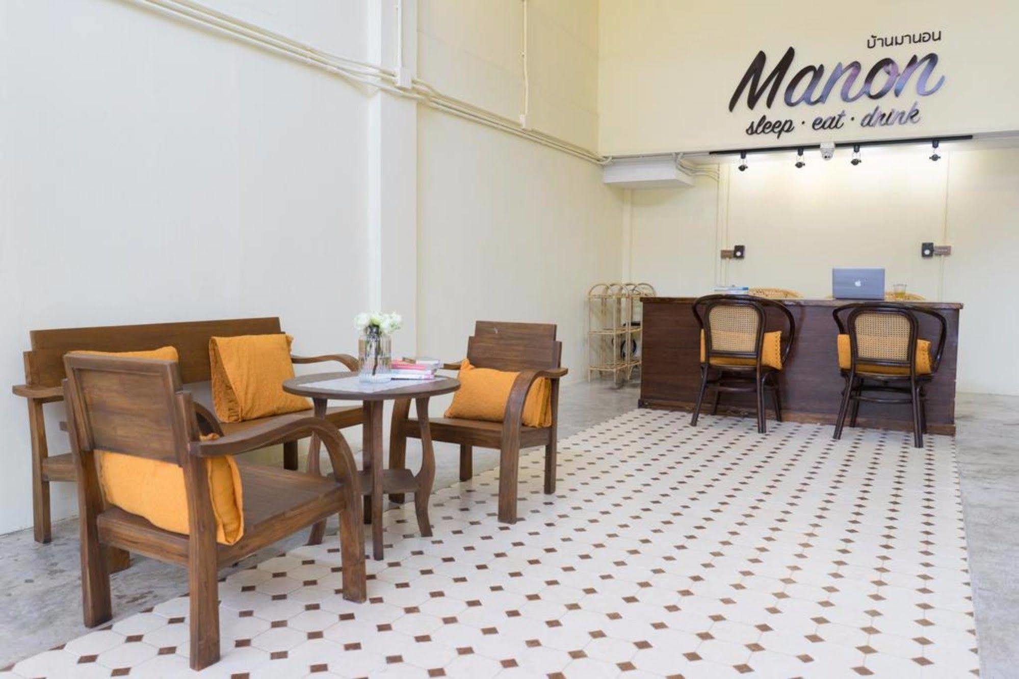 לינה וארוחת בוקר צ'יאנג מאי Manon Sleepeatdrink מראה חיצוני תמונה